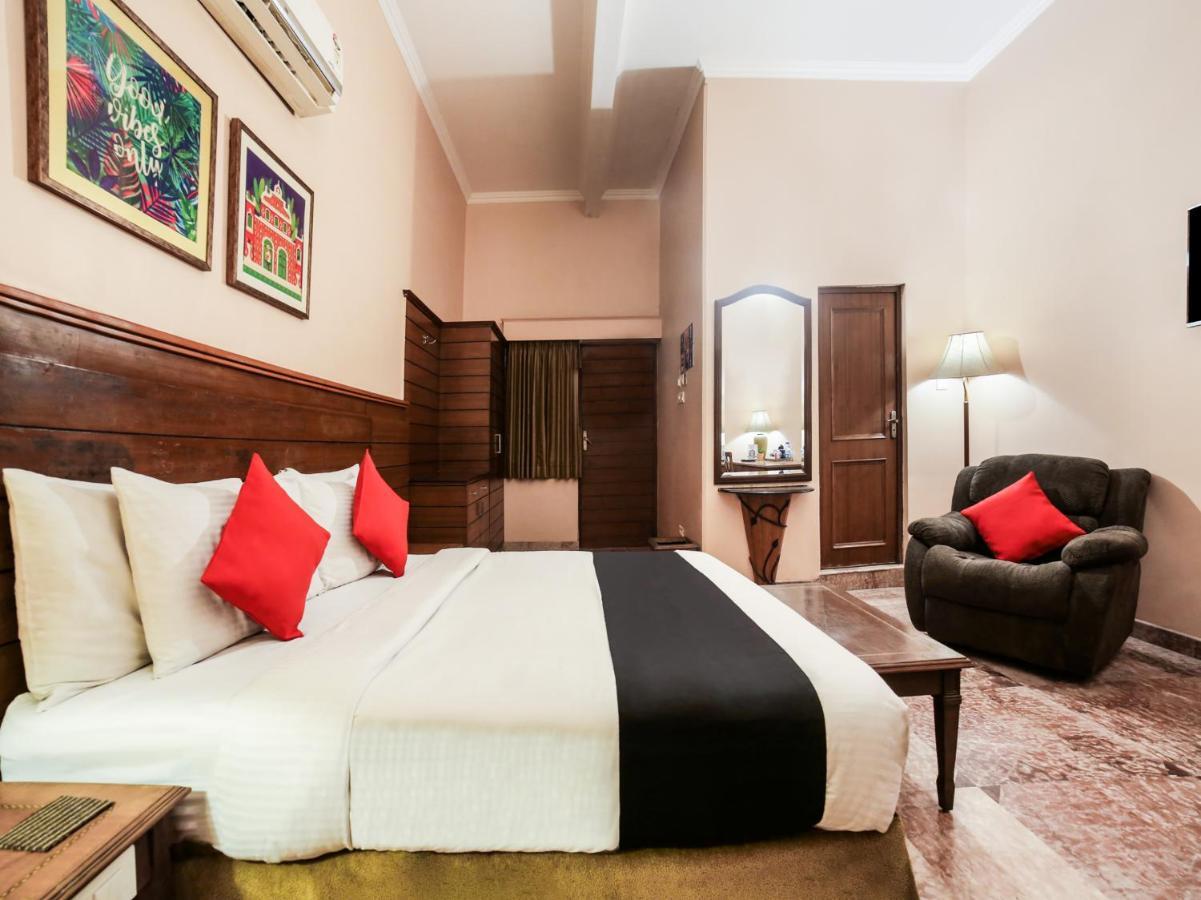 Capital O 10953 Dayal Lodge - A Boutique Hotel Agra  Extérieur photo