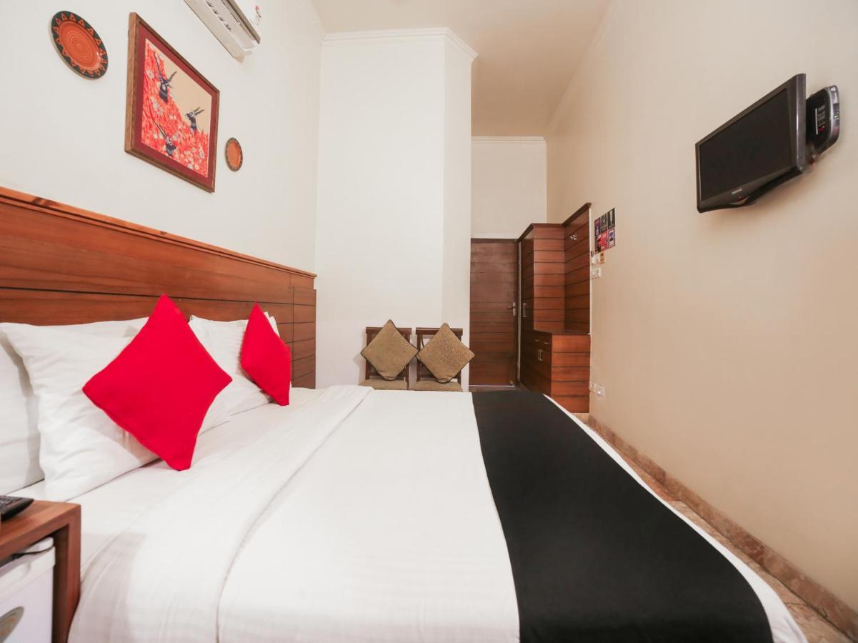 Capital O 10953 Dayal Lodge - A Boutique Hotel Agra  Extérieur photo
