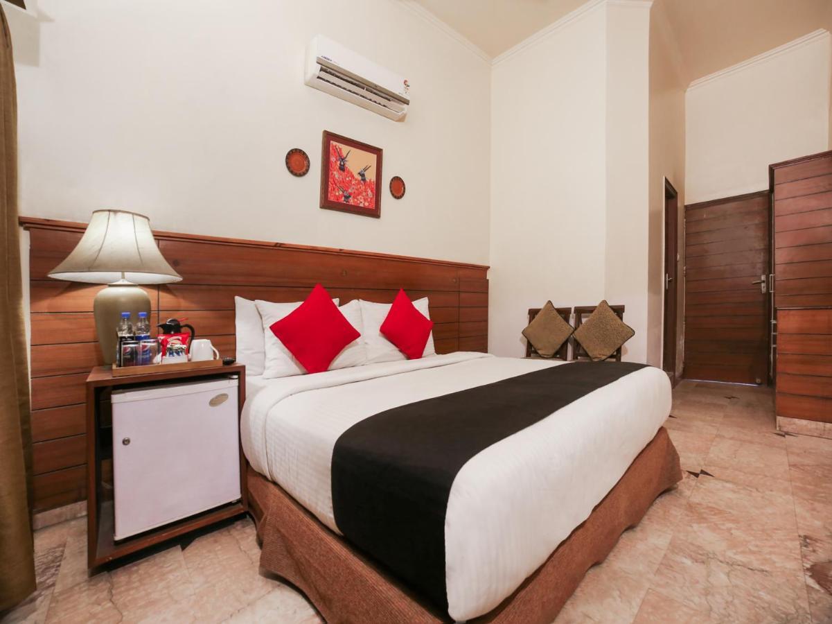 Capital O 10953 Dayal Lodge - A Boutique Hotel Agra  Extérieur photo