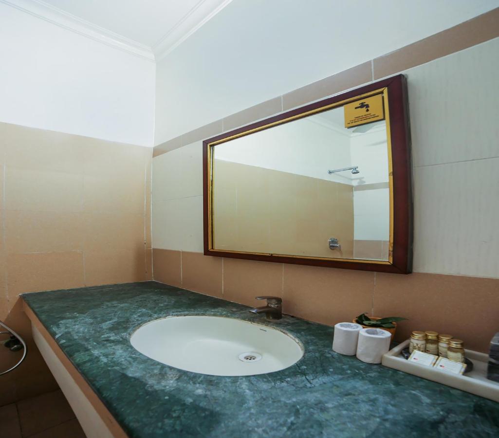 Capital O 10953 Dayal Lodge - A Boutique Hotel Agra  Extérieur photo