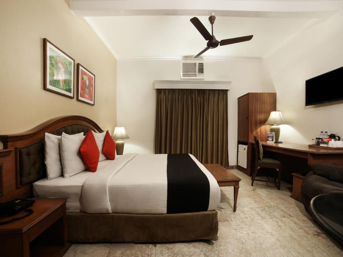Capital O 10953 Dayal Lodge - A Boutique Hotel Agra  Extérieur photo